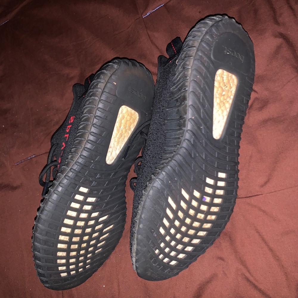 Yeezy bred 350 V2
